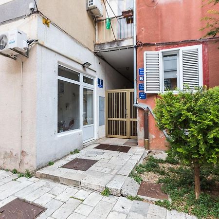 Karla'S Exclusive Central Apartment Zadar Exterior photo